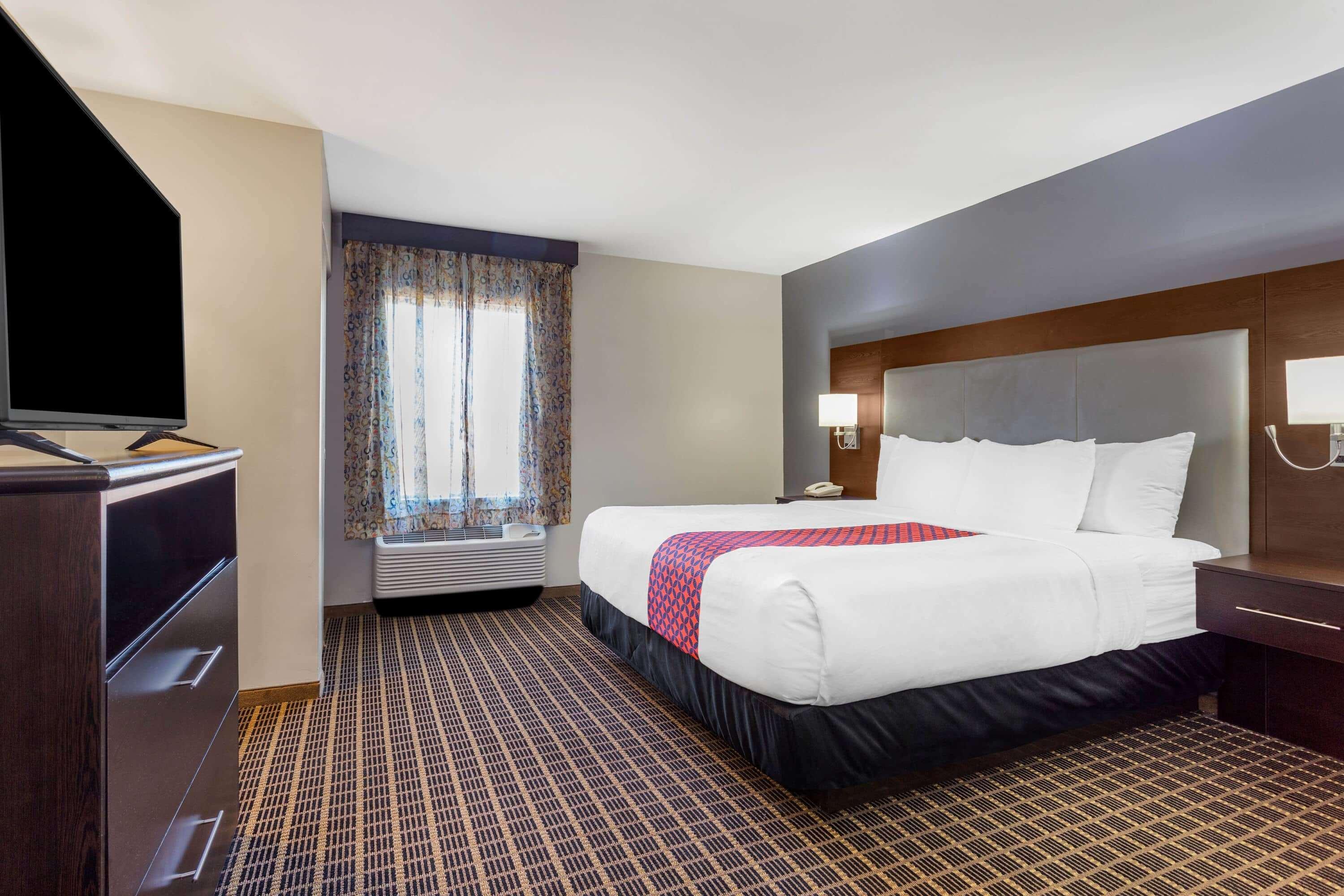 La Quinta By Wyndham Rockford Hotel Buitenkant foto